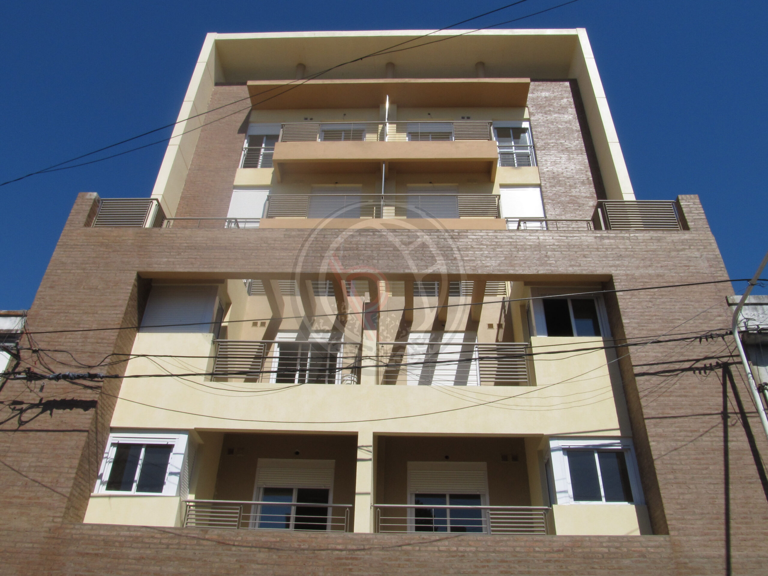 Depto. 1 dorm. Pellegrini 443. ¡Céntrico!